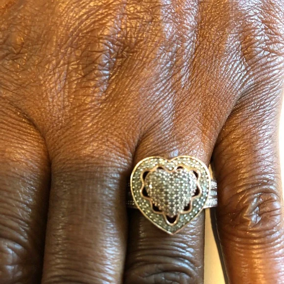 SJ 925 STERLING Jewelry Gorgeous Heart Ring Marked Sj 925